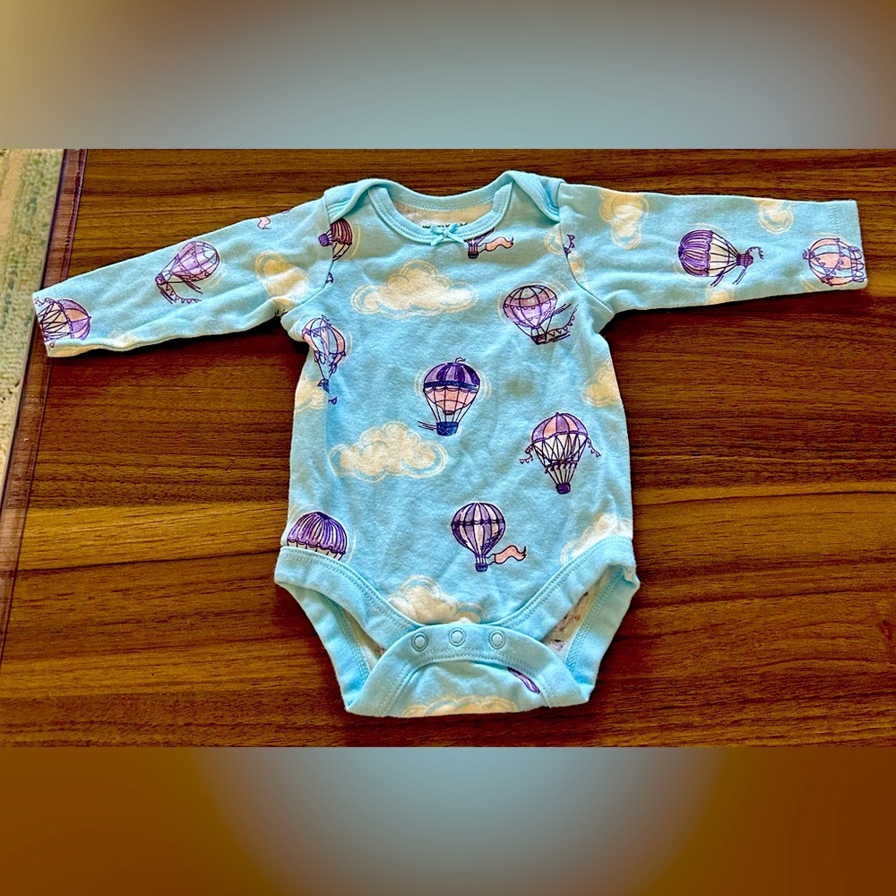 3 FOR $10 NWOT Hot Air Balloon Long Sleeve Onesie